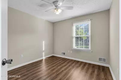 23 Crop Court, Tinton Falls, NJ 07753 - Photo 8