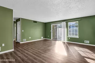 23 Crop Ct, Tinton Falls, NJ 07753 - Photo 2