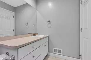 412 Broadway, Point Pleasant Beach, NJ 08742 - Photo 20