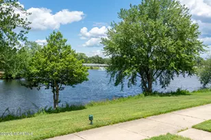 106C Edinburgh Ln, Lakewood, NJ 08701 - Photo 22