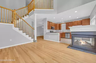 10 Deepwater Cir, Manalapan Township, NJ 07726 - Photo 8