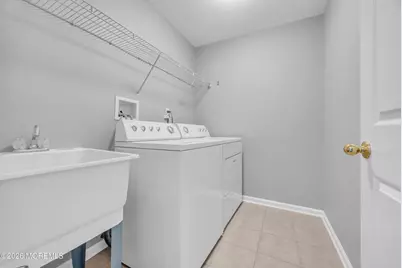10 Deepwater Circle, Manalapan Township, NJ 07726 - Photo 22