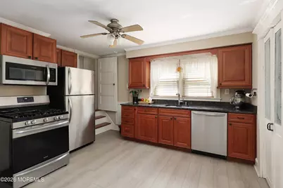 715 Howe Street, Point Pleasant, NJ 08742 - Photo 12