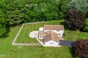 21 Forge Ct, Freehold, NJ 07728 - Photo 54