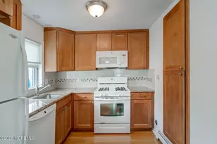 19 E Shore Way, Lavallette, NJ 08735 - Photo 14