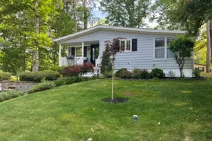 39 Hibiscus Pl, Jackson, NJ 08527 - Photo 2