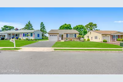 32 Carlisle Road, Toms River Township, NJ 08757 - Photo 2