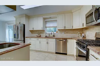 499 Tennent Road, Morganville, NJ 07751 - Photo 18