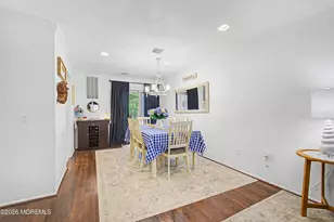 7 Horseshoe Ct, Tinton Falls, NJ 07753 - Photo 6