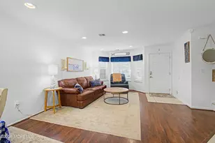 7 Horseshoe Ct, Tinton Falls, NJ 07753 - Photo 4