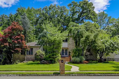 16 Leonard Drive, Morganville, NJ 07751 - Photo 2