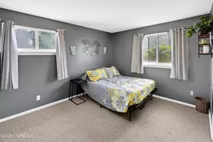 7 Winthrop Pl, Hazlet Township, NJ 07730 - Photo 34