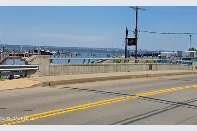 156 W Front Street #9, Keyport, NJ 07735 - Photo 4