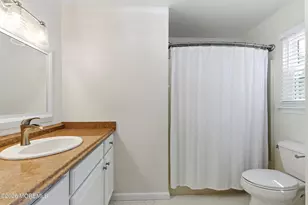 10 Ravenwood Ct, Freehold, NJ 07728 - Photo 14