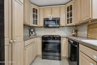 5 Lake Drive, Howell Township, NJ 07731 - Photo 10