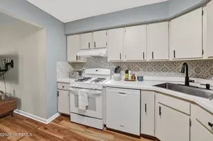 90 Deptford Ct, Matawan, NJ 07747 - Photo 16