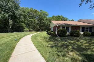 220A Buckingham Ct, Lakewood, NJ 08701 - Photo 4