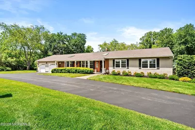 2 Horseshoe Drive, Millstone Township, NJ 08535 - Photo 2