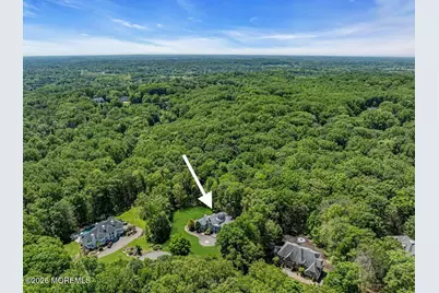 118 Mountainside View, Morganville, NJ 07751 - Photo 12