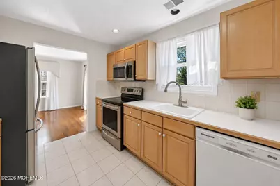 111 Augusta Street, Tinton Falls, NJ 07712 - Photo 18