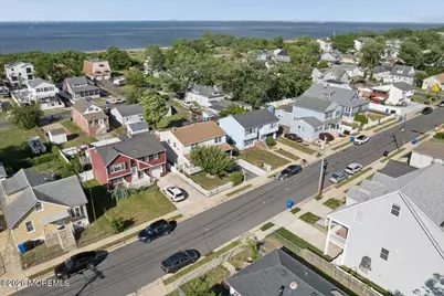 33 Monmouth Avenue, North Middletown, NJ 07748 - Photo 28