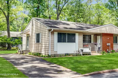 4 Indiana Way #B, Whiting, NJ 08759 - Photo 4