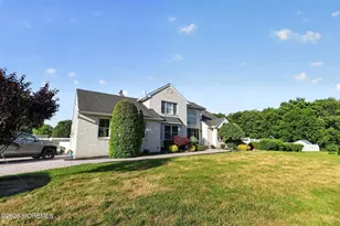 30 Tobi Ct, Freehold, NJ 07728 - Photo 46