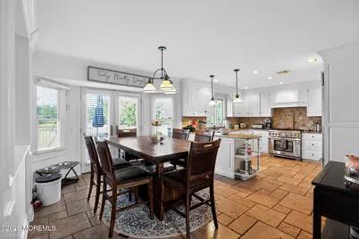 30 Tobi Court, Freehold, NJ 07728 - Photo 8