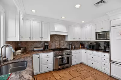 30 Tobi Court, Freehold, NJ 07728 - Photo 24