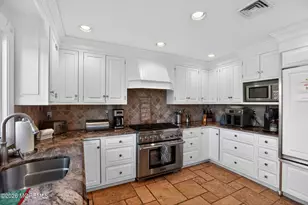 30 Tobi Ct, Freehold, NJ 07728 - Photo 24