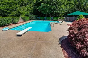 30 Tobi Ct, Freehold, NJ 07728 - Photo 6