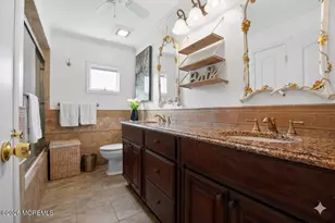 30 Tobi Ct, Freehold, NJ 07728 - Photo 32
