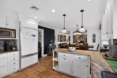 30 Tobi Court, Freehold, NJ 07728 - Photo 14