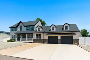 108 Tiller Dr, Toms River Township, NJ 08753 - Photo 2