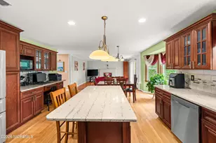 23 Dunn Dr, Marlboro Township, NJ 07746 - Photo 26