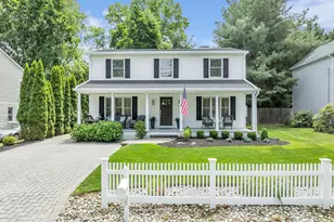 118 Hendrickson Pl, Fair Haven, NJ 07704 - Photo 2