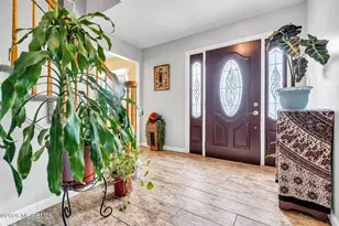 8 Bronia St, Howell Township, NJ 07731 - Photo 2