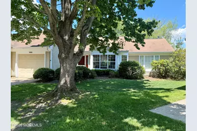 925B Liverpool Circle #b, Manchester Township, NJ 08759 - Photo 2