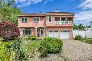 513 Ilexberry Ln, Toms River Township, NJ 08753 - Photo 1