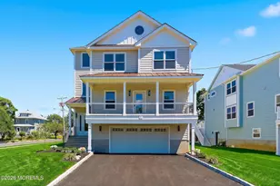 56 W Washington Ave, Atlantic Highlands, NJ 07716 - Photo 2