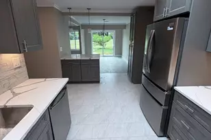 12 Eastport Ct, Red Bank, NJ 07701 - Photo 6