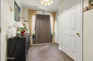 36 Saxton Rd, Farmingdale, NJ 07727 - Photo 2