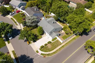 1 Rustic Ln, Matawan, NJ 07747 - Photo 44