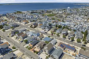 110 Surf Dr, Seaside Park, NJ 08752 - Photo 8