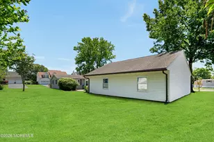 201 Commonwealth Blvd, Manchester Township, NJ 08759 - Photo 10
