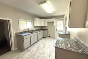 410 Bay Way, Lanoka Harbor, NJ 08734 - Photo 4