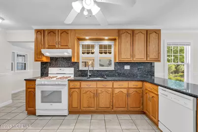 37 Highland Avenue, Leonardo, NJ 07737 - Photo 20