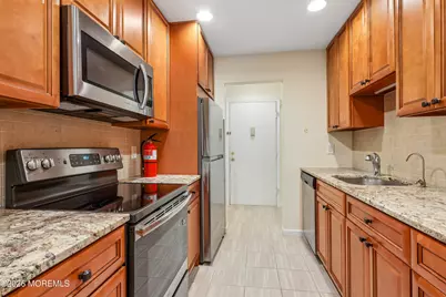 97 Arrowood Road #G, Manalapan Township, NJ 07726 - Photo 6