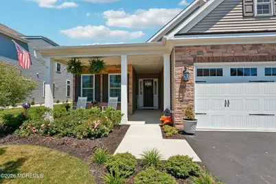 62 Sanctuary Lane, Farmingdale, NJ 07727 - Photo 4