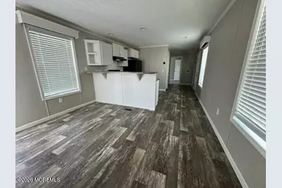 9 Avenue C, Hazlet Township, NJ 07734 - Photo 2